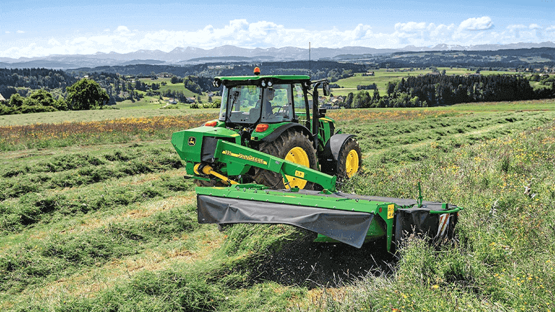 Un tractor trabaja en una explotación agrícola. Efeagro/John Deere