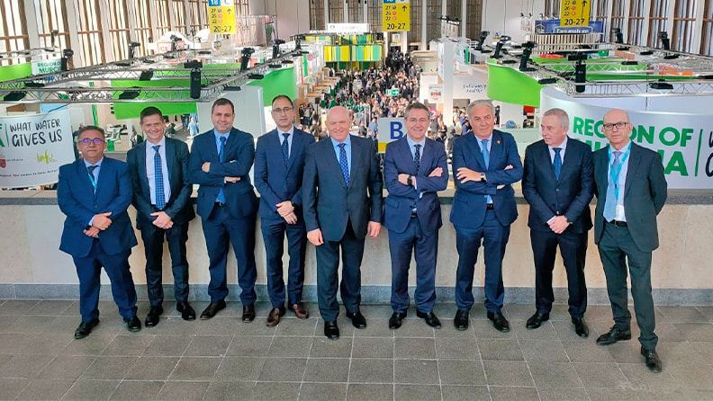 Imagen de la delegación que acudió a Fruit Logistica en 2023.