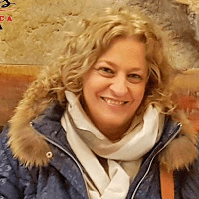 Inmaculada Larena
