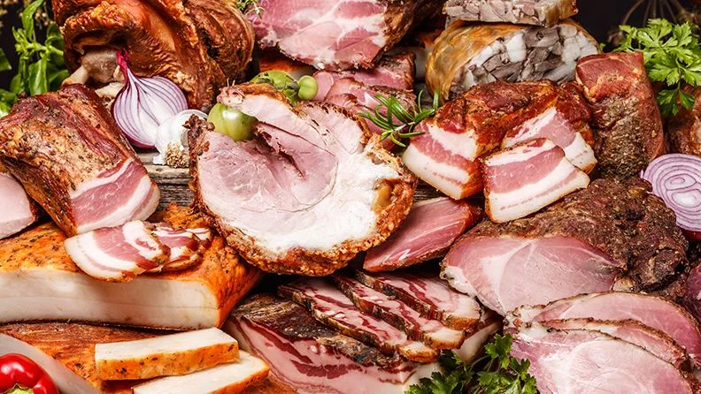 Diferentes productos y carne de porcino