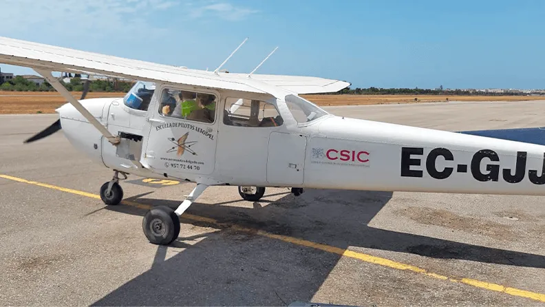 Avioneta empleada en el estudio para tomar imágenes multiespectrales desde el aire. Fundación Descubre-CSIC