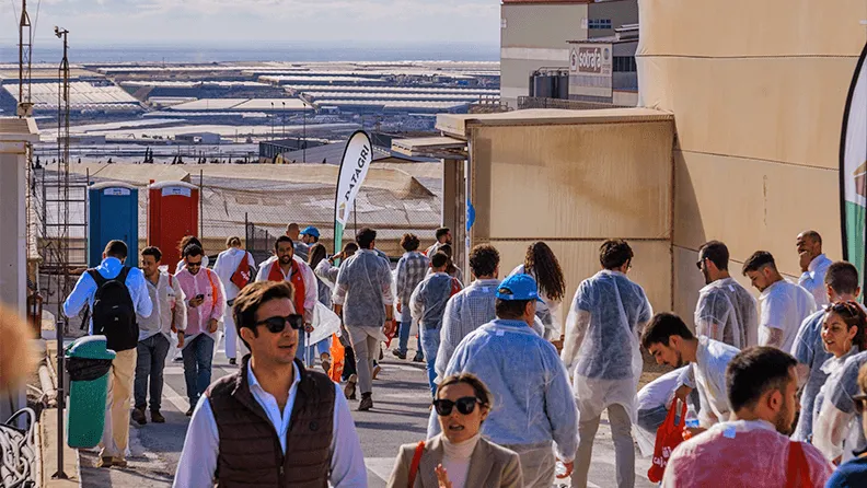 Cerca de medio millar de asistentes participaron en el Greenhouse Day de la Estación Experimental Cajamar en El Ejido (Almería).