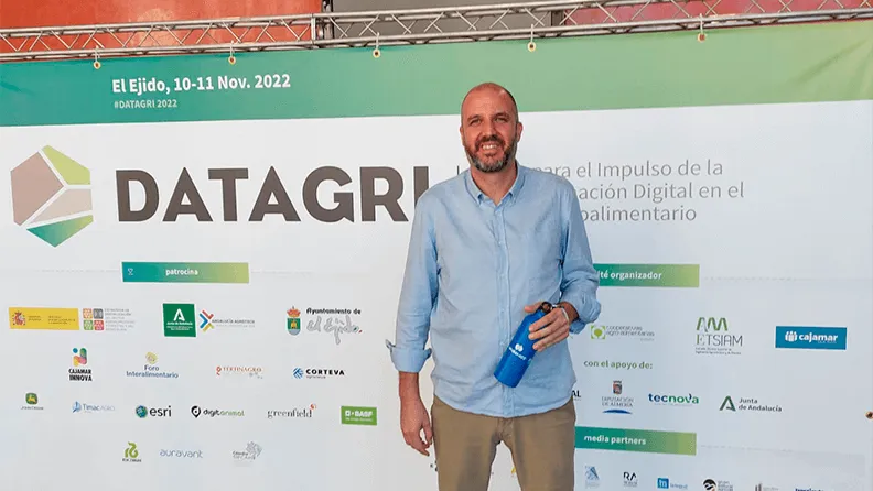 Israel Guzmán, socio fundador de Whater Corporate